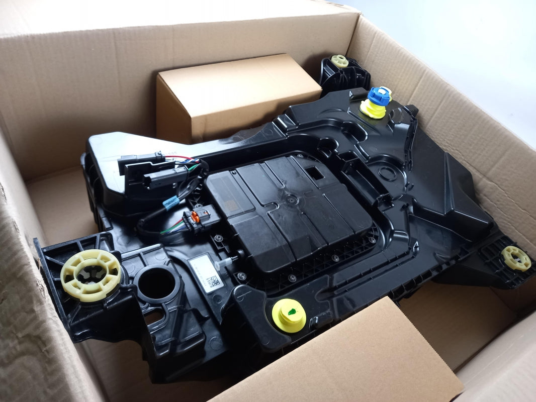 Original PSA C4 Picasso 2 Spacetourer 1.6/2.0 BlueHDi Additivbehälter 1682619980