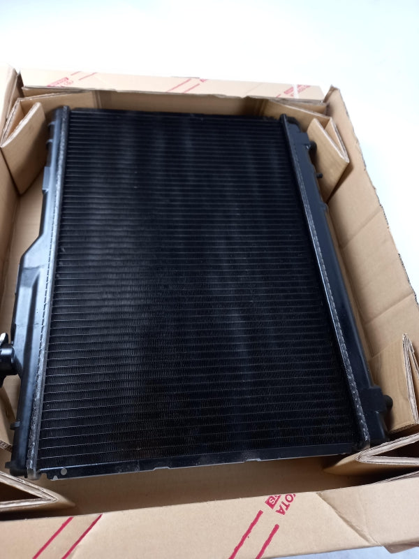 Original OE TOYOTA Wasserkühler 1640016790