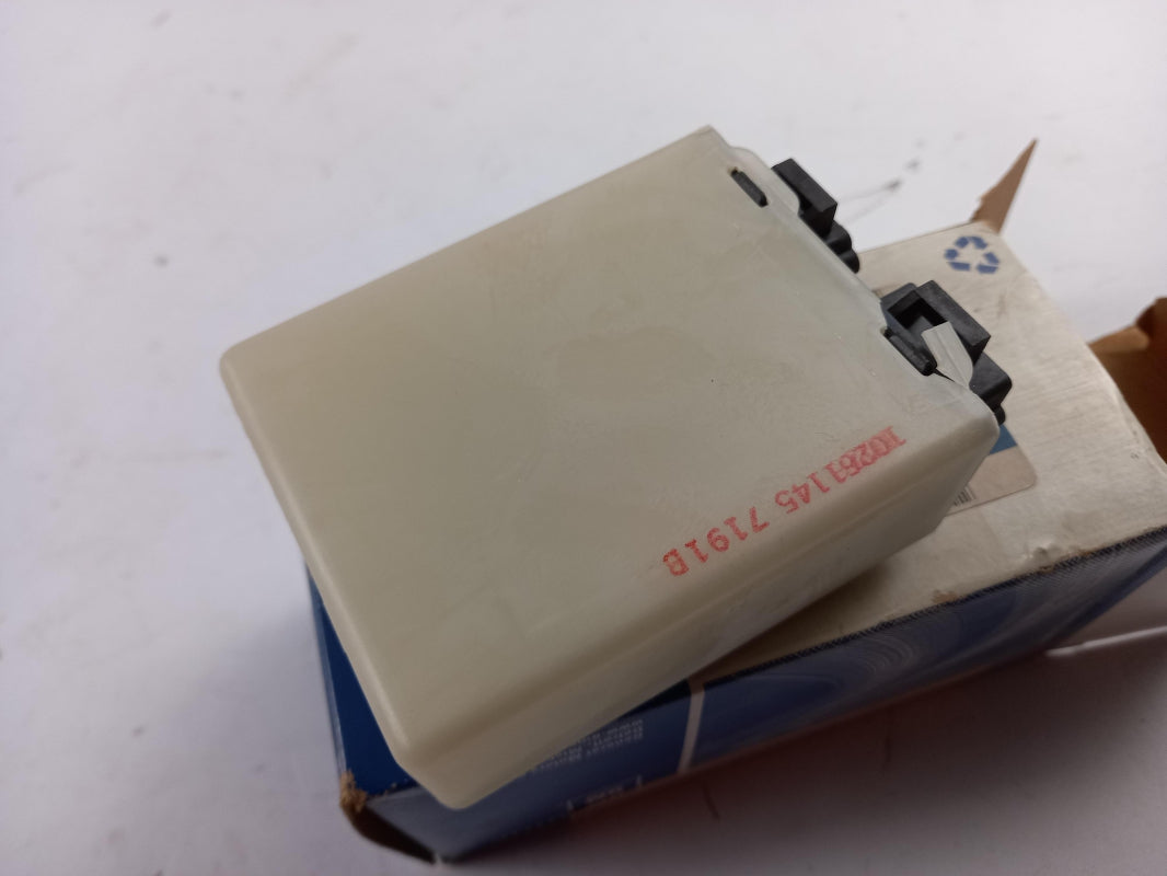 Original OE OPEL control unit 10261145 