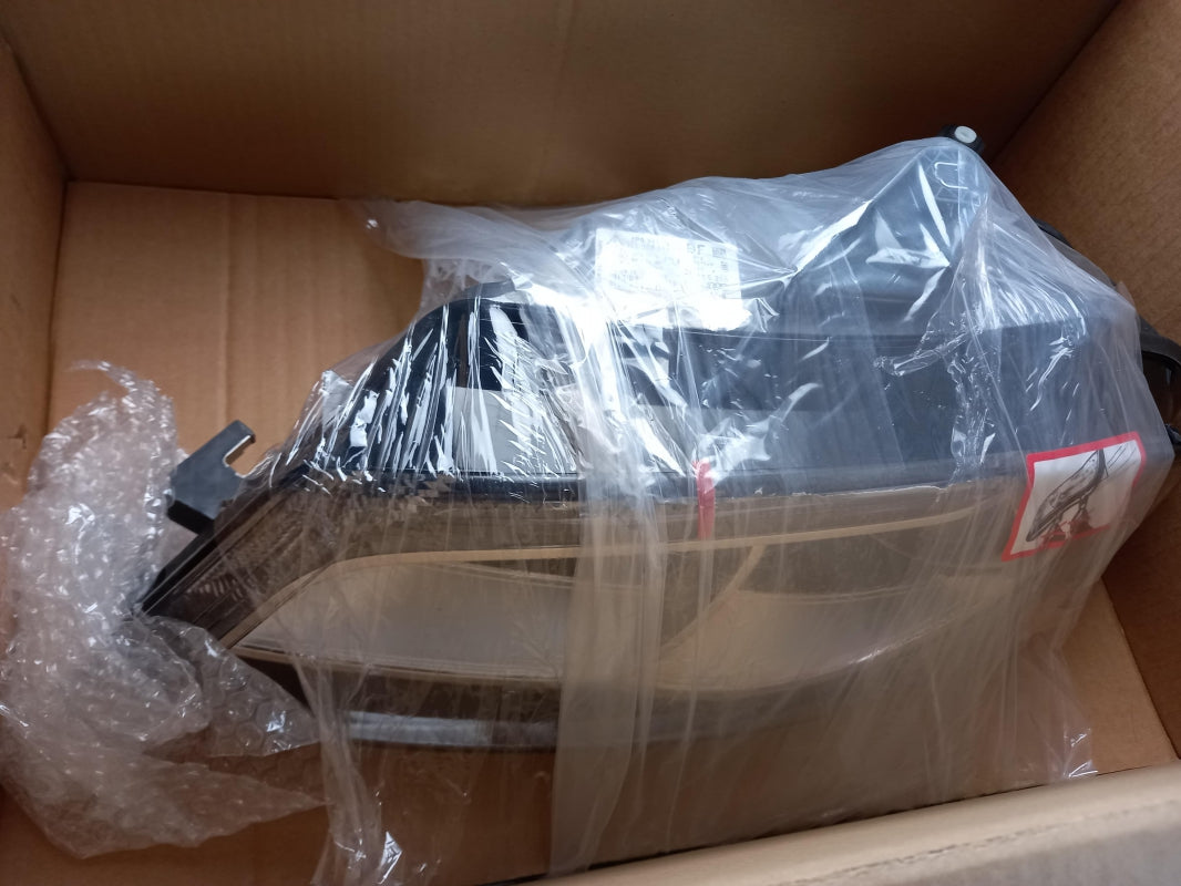 Original AUDI A3 2009-2012 Headlight Headlamp RHD Left 8P0941029BF 