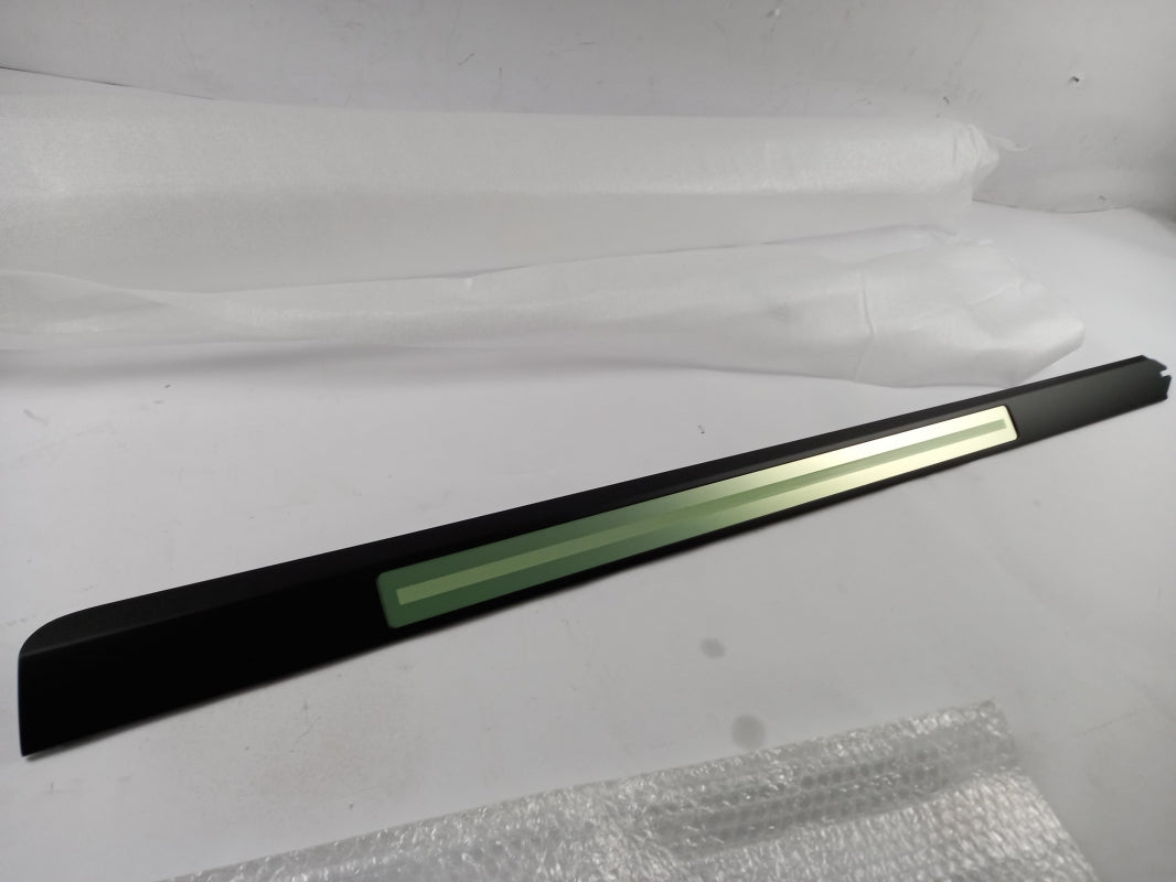 Original AUDI A8 2003-2010 door sill trim strip front right 4E0853986CAQ4 