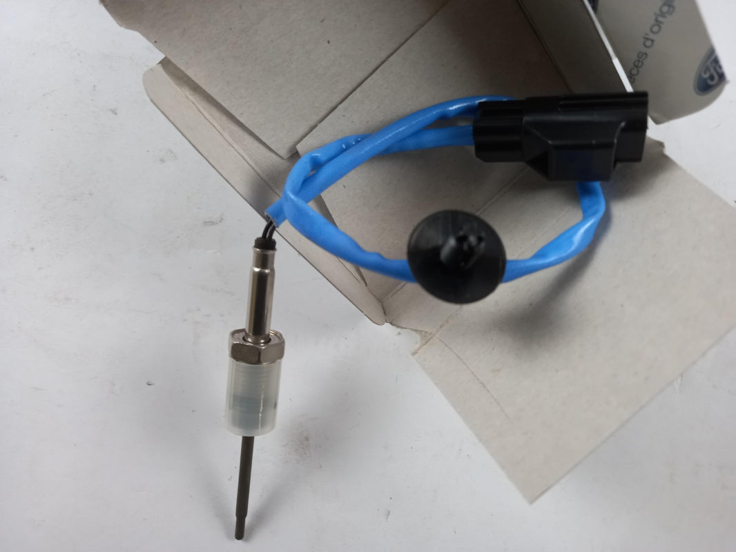 Original OE FORD exhaust gas temperature sensor 5217226 