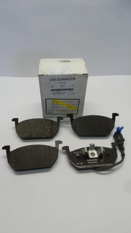 Original VW Golf Mk7 SKODA Octavia III SEAT Leon III Bremsbeläge vorn 5Q0698151C