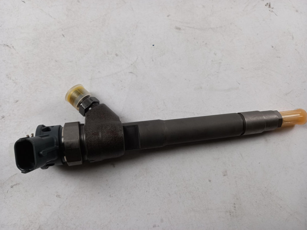 Original OE RENAULT Injektor 166105302R