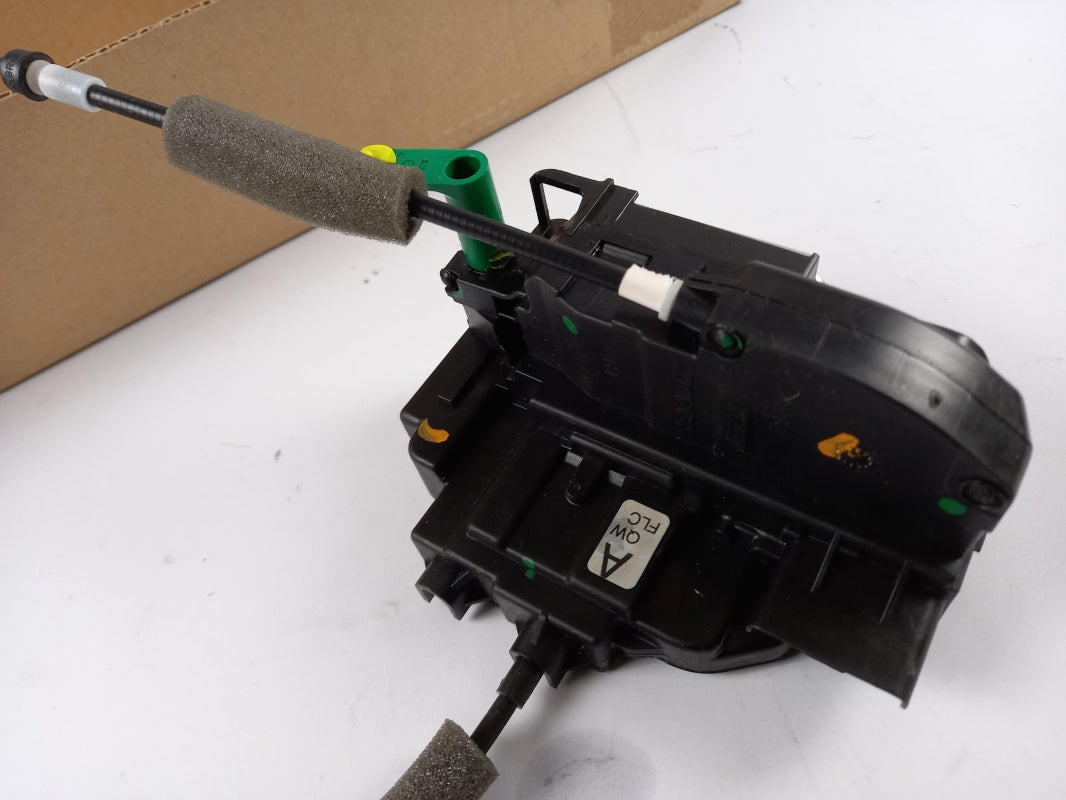 Original NISSAN Navara D40 Pathfinder R51 Türschloss Vorne Links 80501EB30A