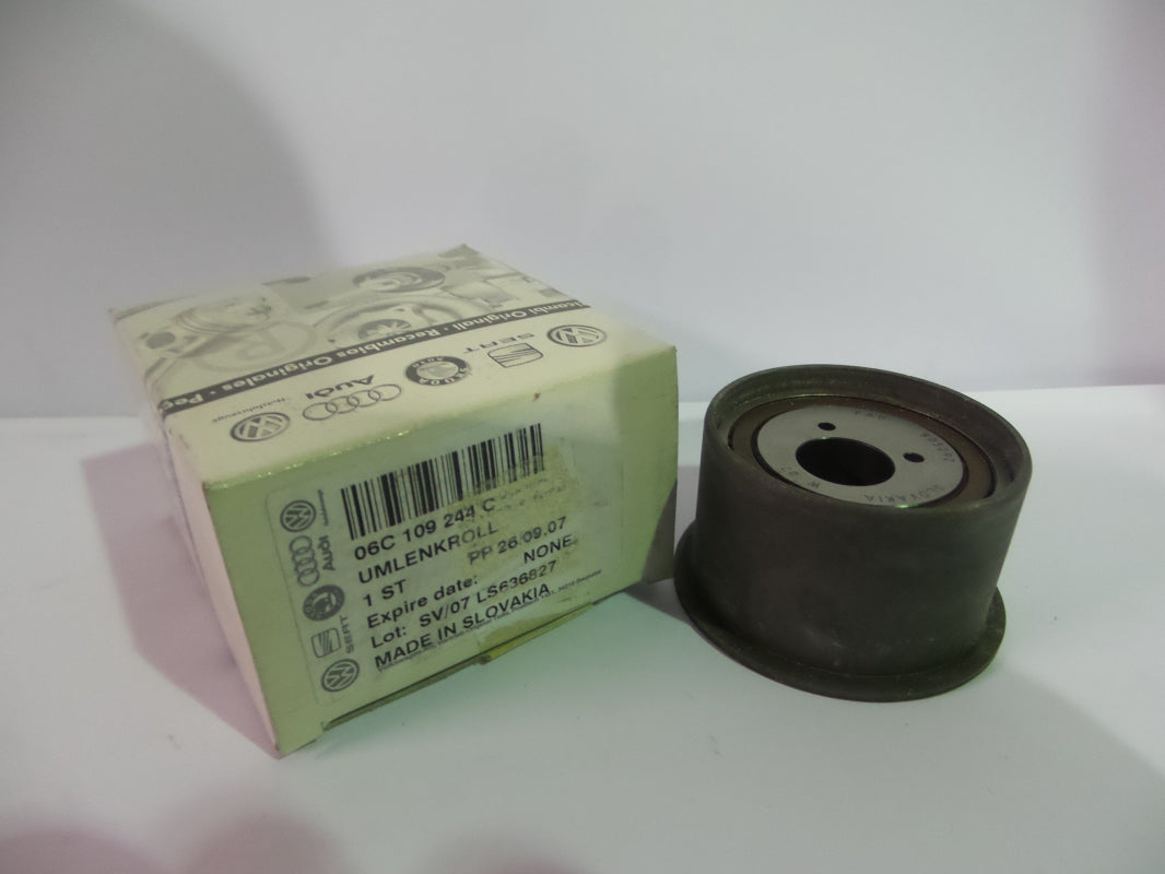 Original OE Volkswagen Riemenspanner 06C109244C