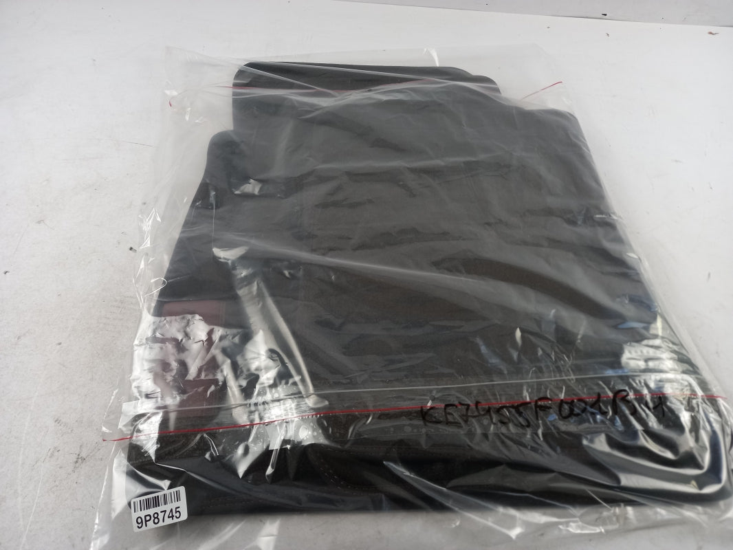 Original OE NISSAN Fußmattensatz KE7455F001BU