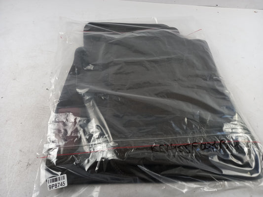 Original OE NISSAN Fußmattensatz KE7455F001BU