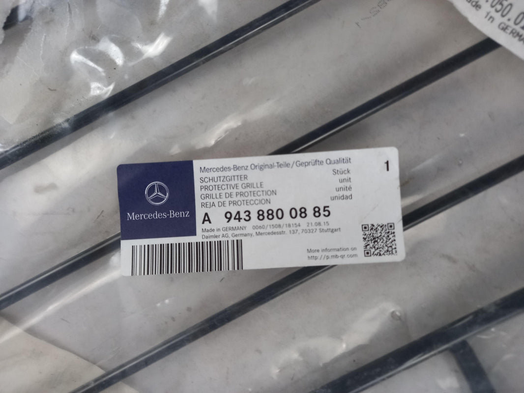 Original OE MERCEDES-BENZ Lampenschutz A9438800885