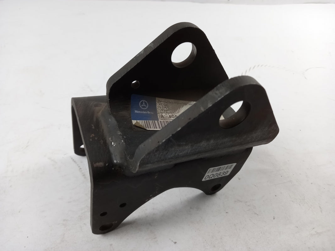 Original OE MERCEDES-BENZ Halter A4053500338