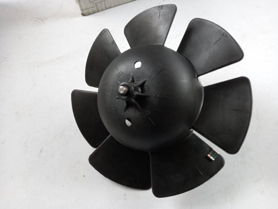 Original OE MERCEDES-BENZ Innenraumgebläse A0008209742