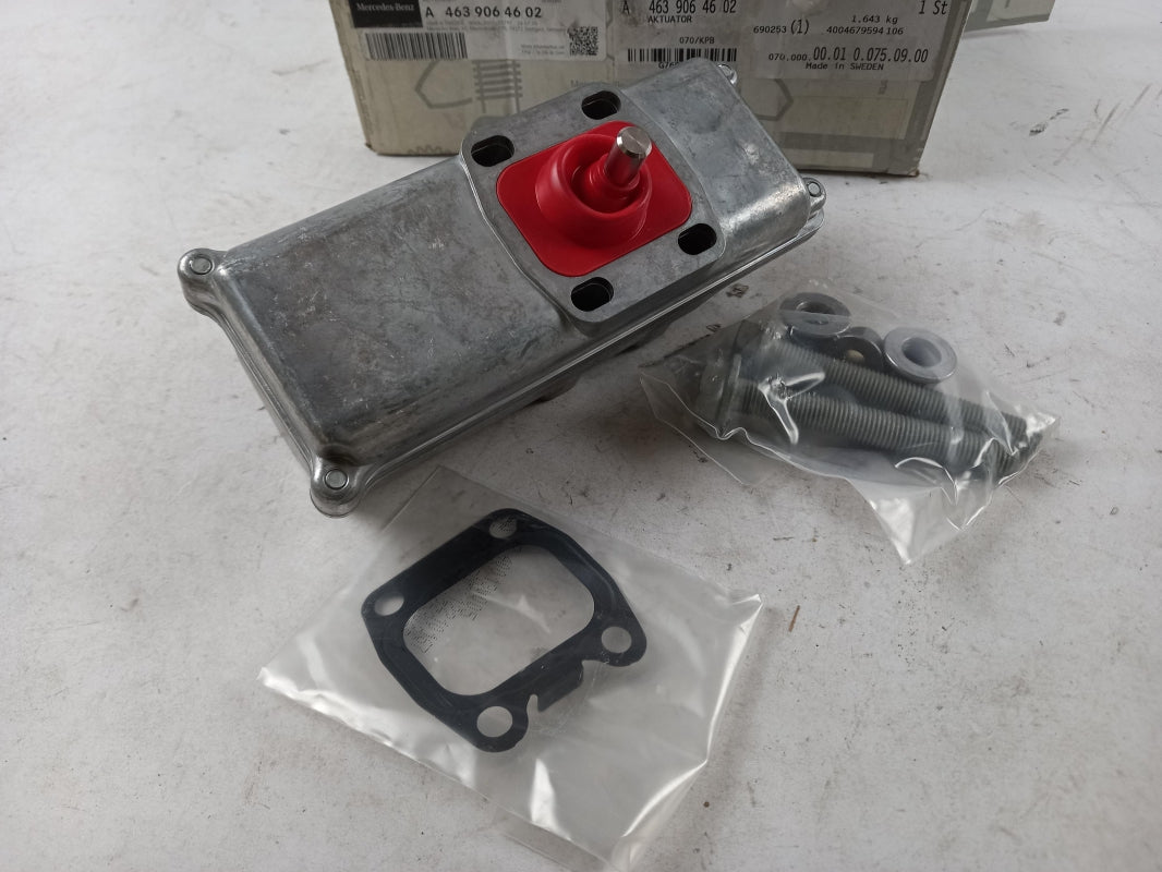 Original MERCEDES-BENZ G-klasse W463 (1990-2018) Stellantrieb A4639064602