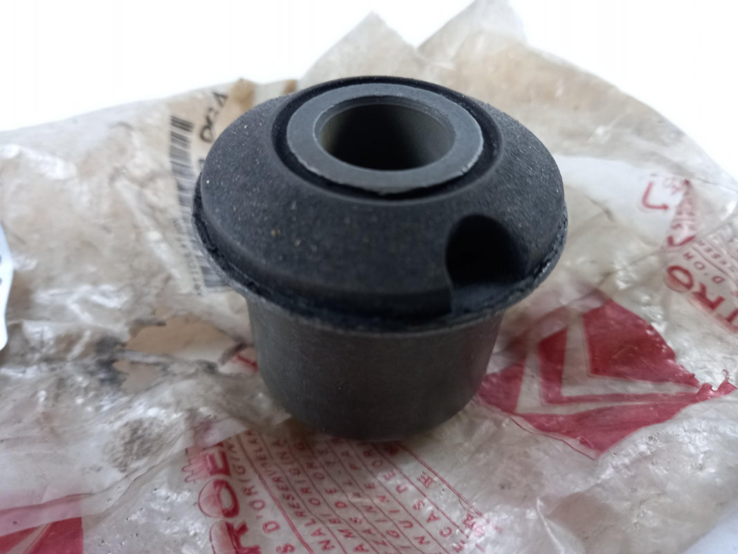 Original OE Peugeot Lenker Lagerbuchse 96070064