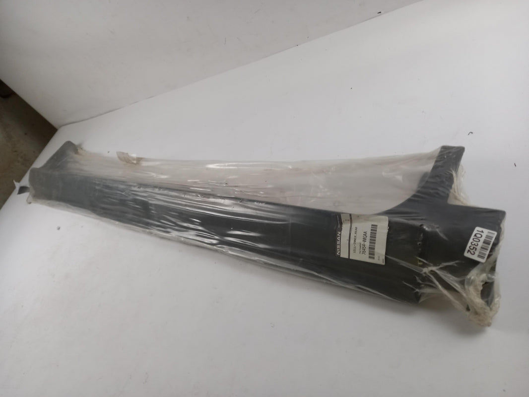 Original OE NISSAN Türschwelle Abdeckung 7645400QAA