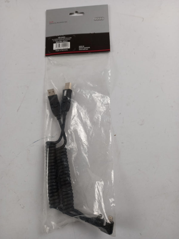 Original AUDI USB zu Apple Lightning & Micro USB Ladekabel 2er Set 8S0051435E
