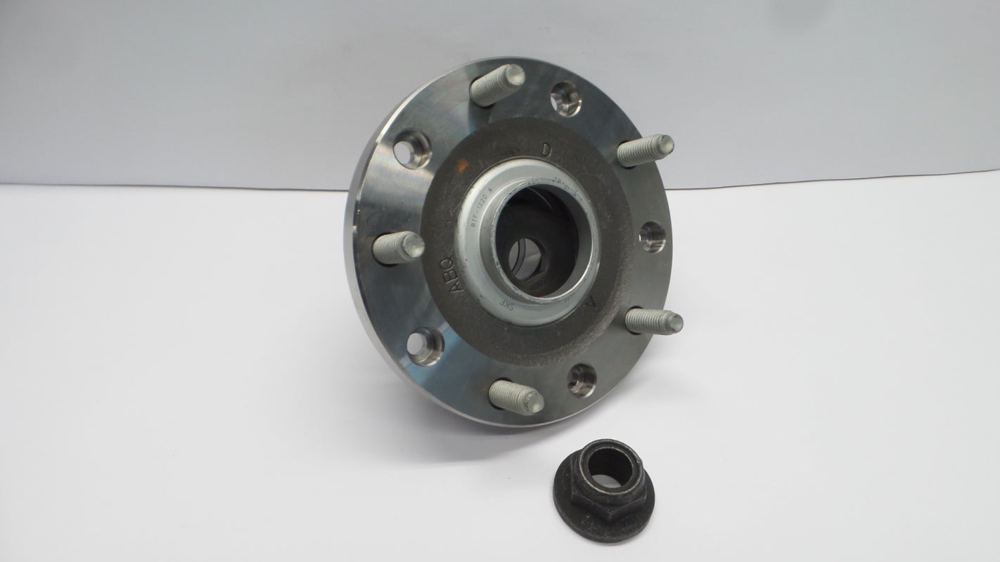 Original FORD Transit (TT9) '06-'14 Radnabe mit Radlagersatz hinten 1377912