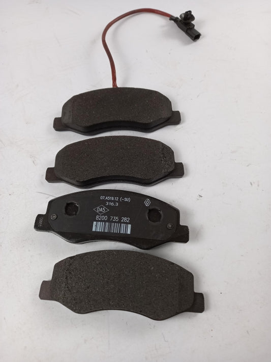 Original NISSAN NV 400 Bremsbeläge hinten 4406000Q0M