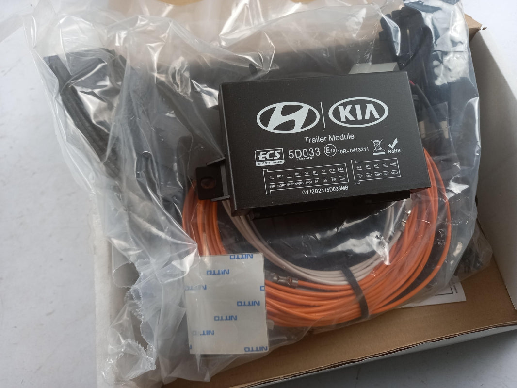 Original KIA Sportage 2018- Anhängerkupplung Elektrosatz 13-pol F1621ADE50CP