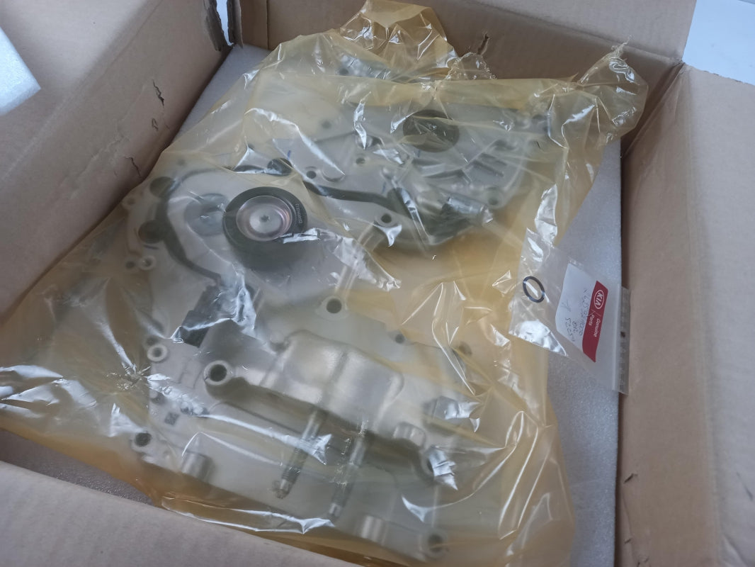 Original OE HYUNDAI/KIA Ölpumpe Abdeckung 213502A802