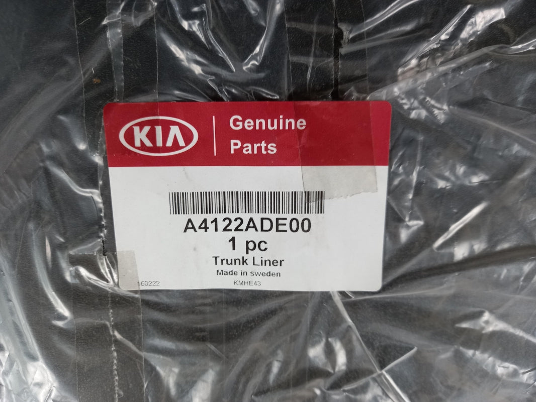Original OE HYUNDAI/KIA Gepäckraumwanne A4122ADE00