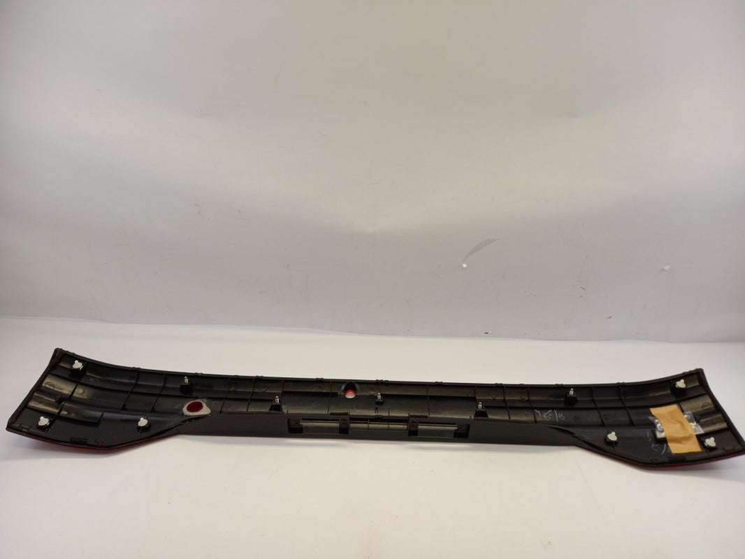 Original OE MITSUBISHI Heckklappe Zierleiste MR296512