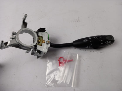 Original MERCEDES-BENZ C-klasse S203 Lenkstockschalter A203545041005