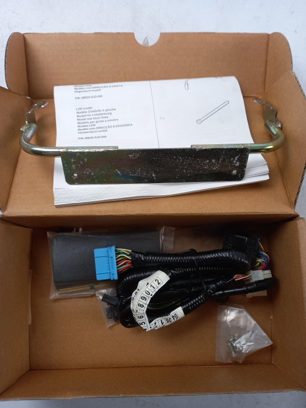 Original OE HONDA Montagesatz 08E02SJD600