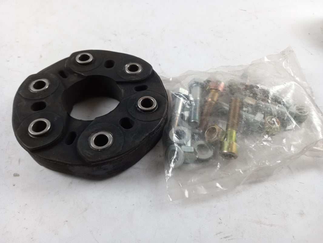 Original OE MERCEDES-BENZ Kardanwelle Gelenk A1704100015