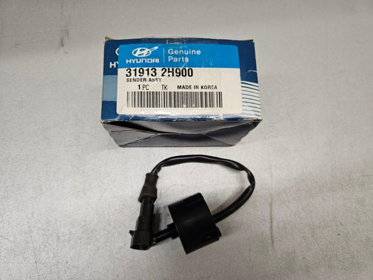 Original HYUNDAI Elantra i30 KIA Ceed Kraftstofffilter Wassersensor 319132H900