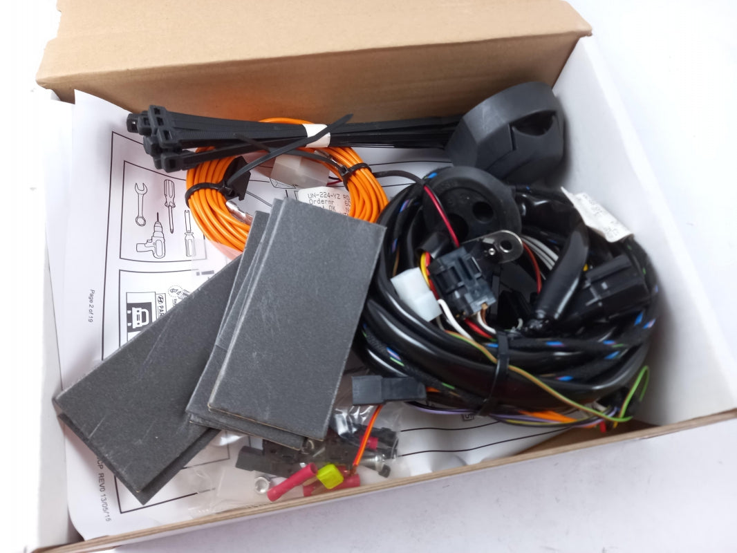 Original HYUNDAI Tucson 15-18 Anhängerkupplung Elektrosatz 7-plg D7620ADE00CP