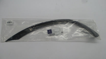 Original OE MERCEDES-BENZ Stoßfängerabdeckung A1768850138