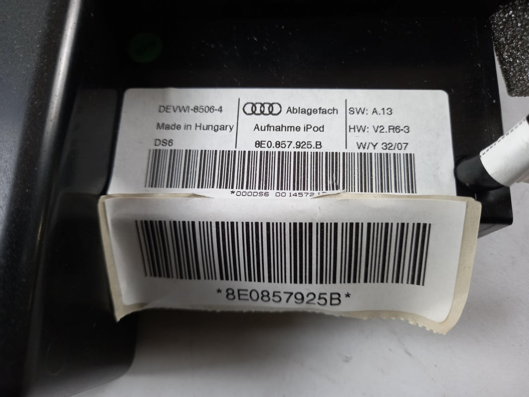 Original AUDI A3 RS3 8P A4 8H/8E TT 8J Ablagefach soulschwarz 8E0857925H6PS