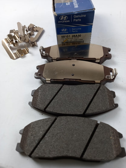 Original HYUNDAI Santa Fe I (2000) Bremsbeläge Bremsklötze Vorne 5810126A30
