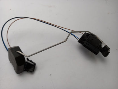 Original OE Volkswagen Kraftstoffvorrat Sensor 5Q0919673AM