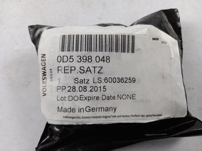 Original OE Volkswagen Ölablassschraube 0D5398048