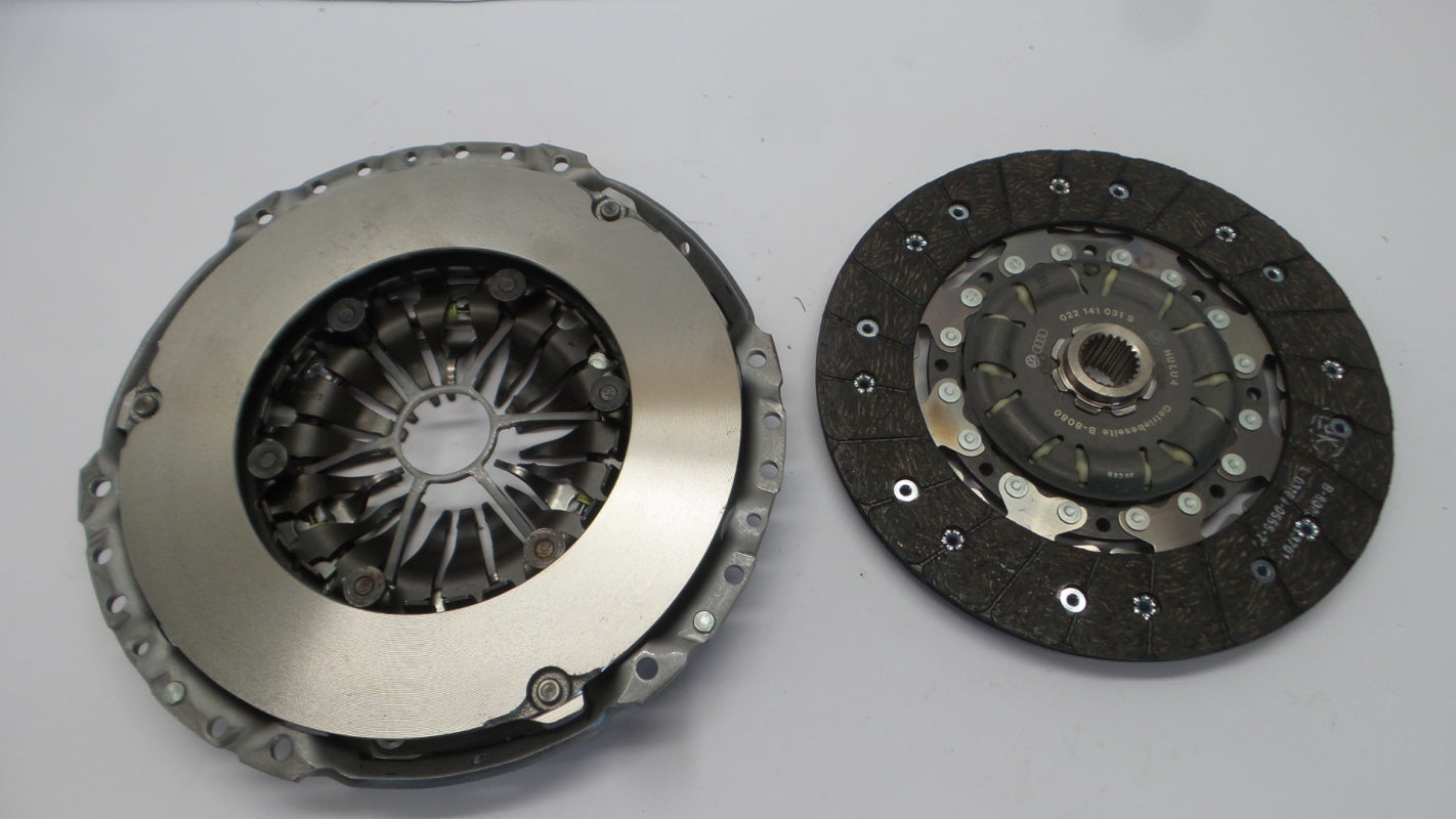 Original AUDI A3 Q3 VW Eos Passat Tiguan Touran 2.0TDI Kupplungssatz 03L141016NX