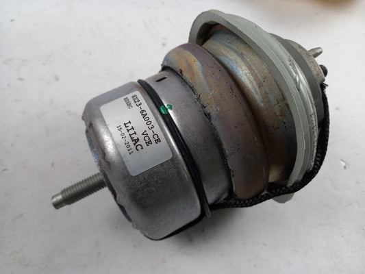 Original JAGUAR XF X250 2.7 TD / 3.0 V6 Motorlager C2Z4994