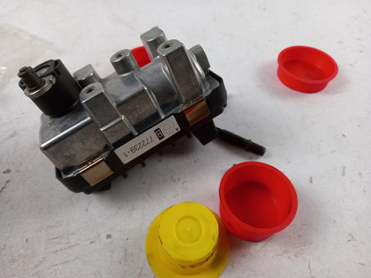 Original JAGUAR S-Type Turbolader Stellmotor 2.7 XR856468