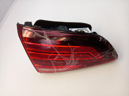 Original OE Volkswagen Rückleuchte 5G0945093AH
