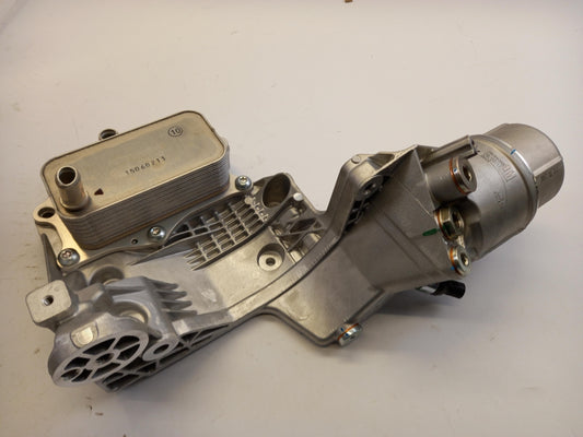 Original OE OPEL Ölfiltergehäuse 25194088