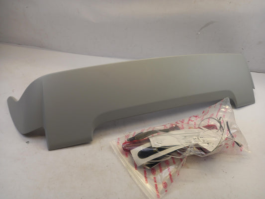 Original KIA Cerato Schrägheck (2004-2006) Spoiler Hinten P83402F500