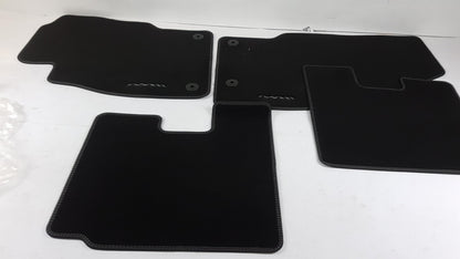 Original OPEL Adam 2013-2019 Fußmatten Autoteppiche Velours Schwarz 13377330