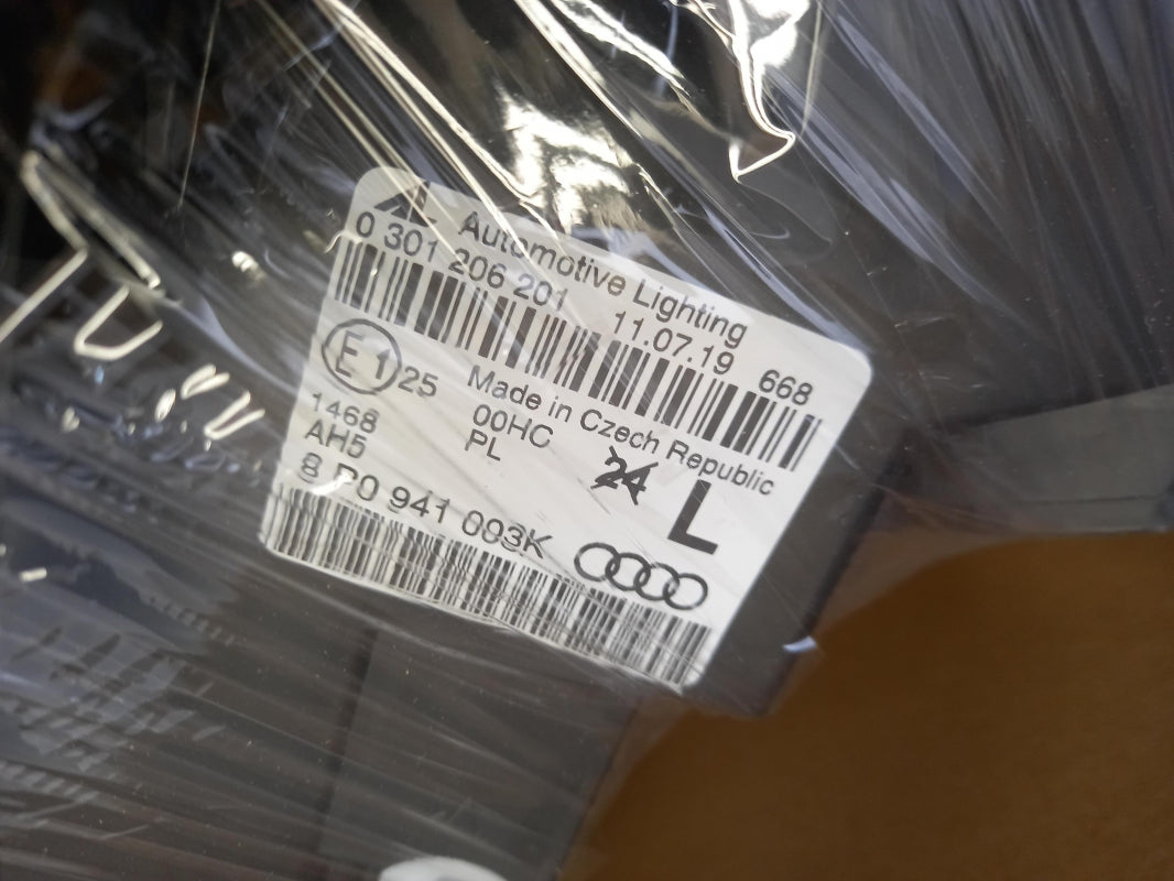 Original AUDI A3 II (2004-2008) Frontscheinwerfer Scheinwerfer Links 8P0941003K