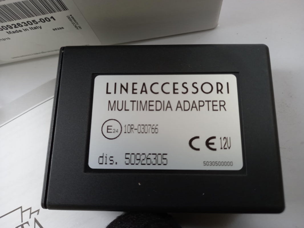 Original FIAT 500 15- Panda 12- ohne Blue&Me Multimedia Adapter AUX/USB 50926305