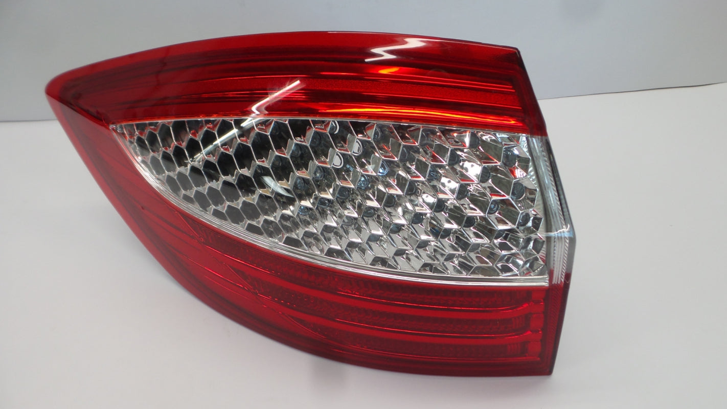 Original FORD Mondeo (CA2) '07-'14 Heckleuchte Rücklicht aussen links 1486783