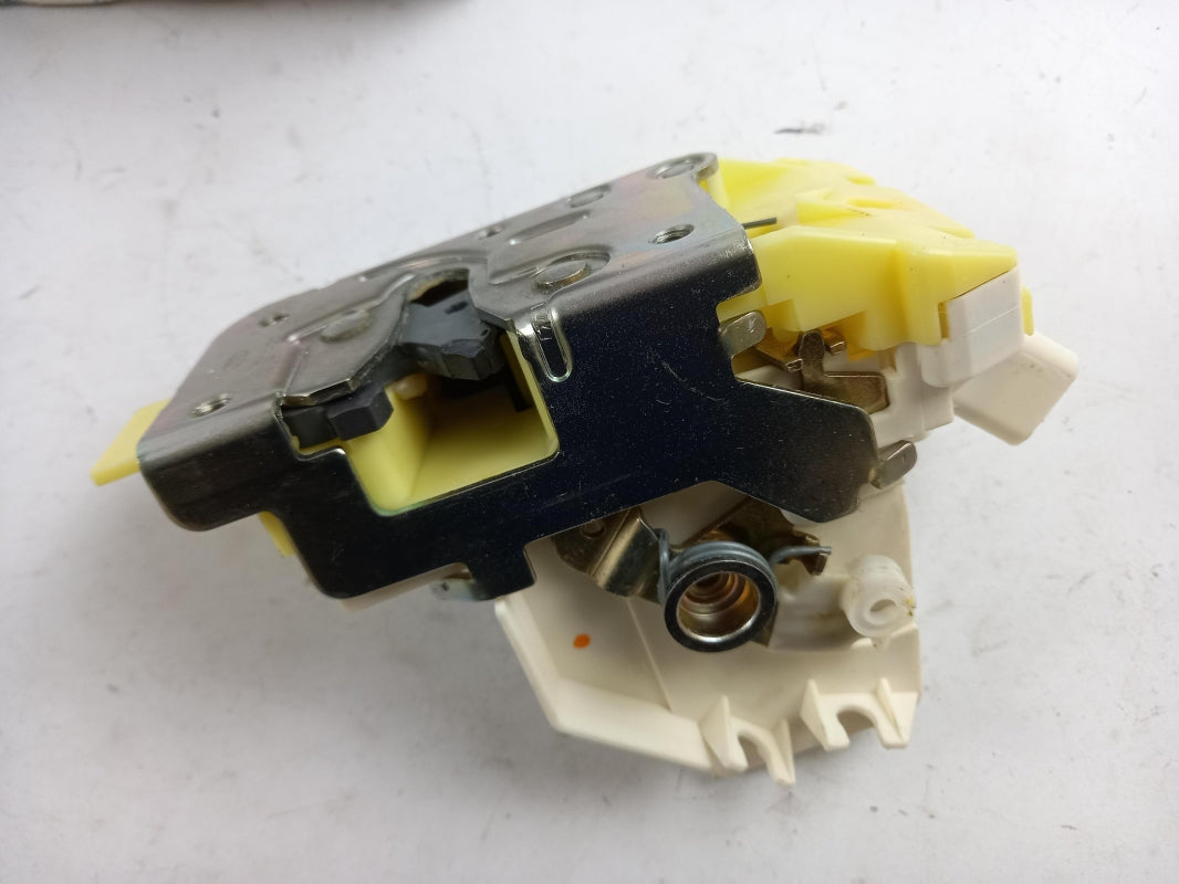 Original FORD Focus I Türschloss Vorne Rechts 4057969