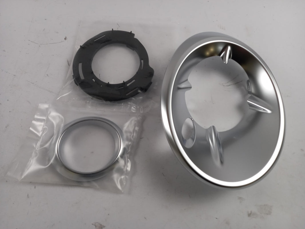 Original OE MERCEDES-BENZ Nebelscheinwerfer Abdeckung A15688081002A17