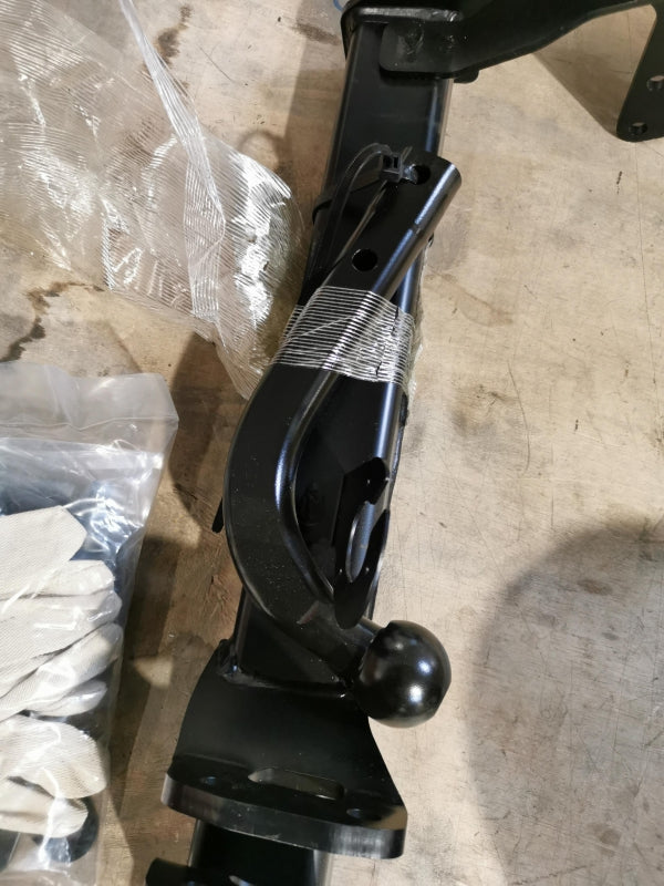 Original OE MERCEDES-BENZ Anhängerkupplung A4473100200