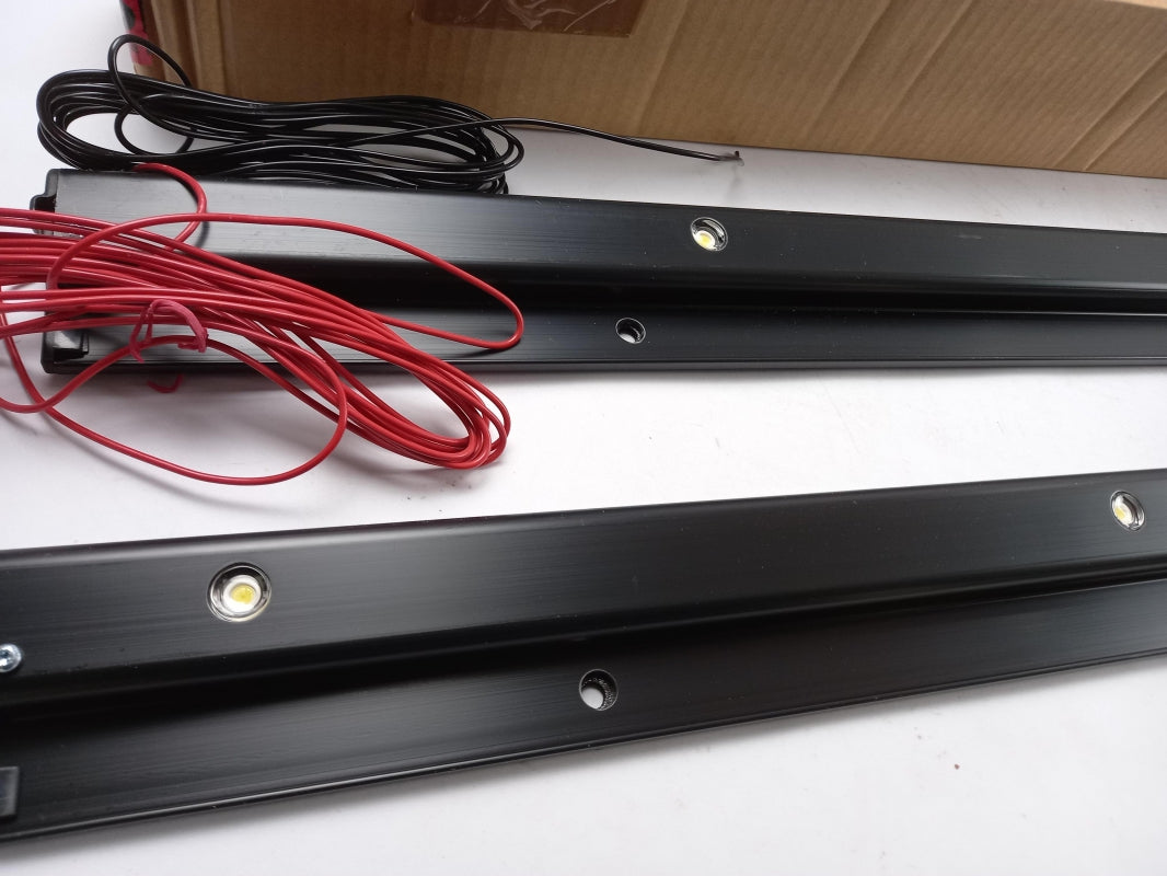 Original NISSAN Qashqai (2014-2017) Willkommenslicht Unterschweller KE2954E001