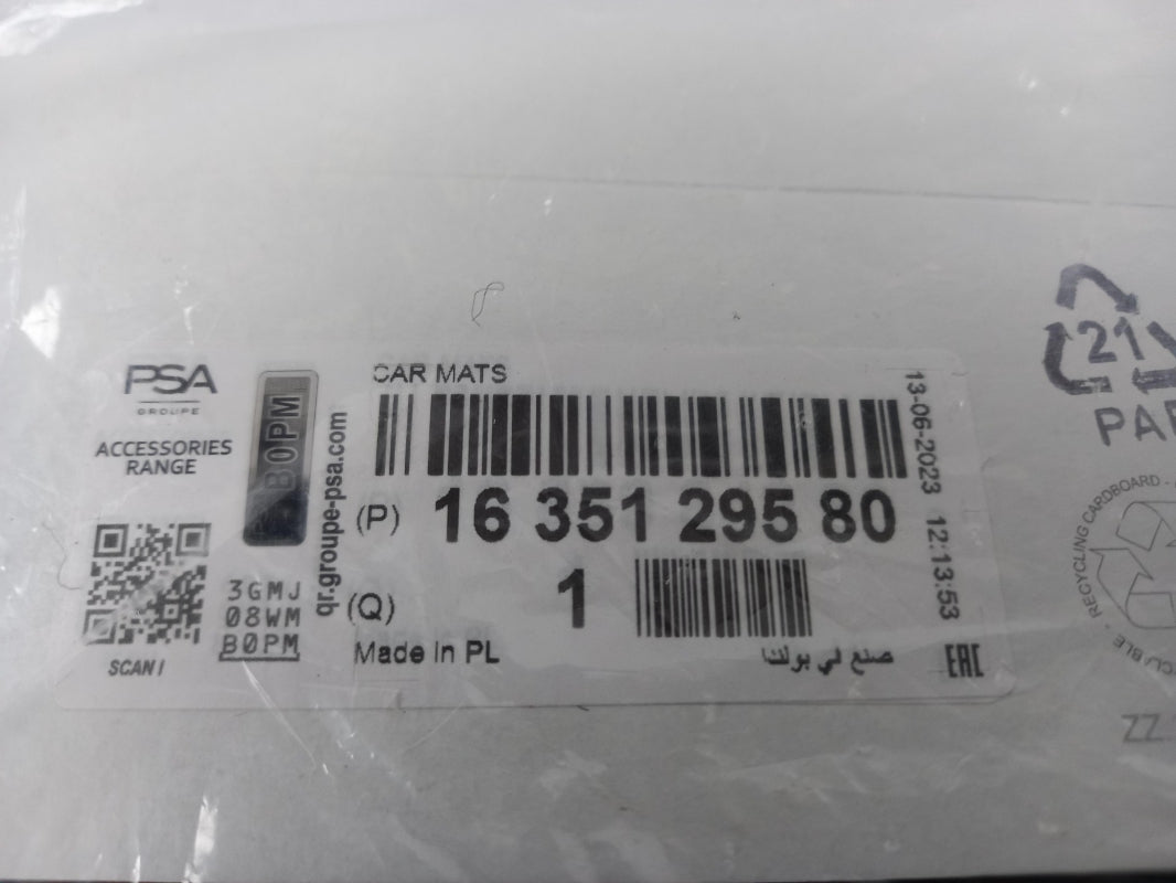 Original OE Peugeot Fußmattensatz 1635129580